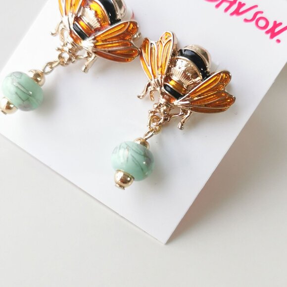 Betsey Johnson Bee Earrings Cute Whimsical Fashion Jewelry for Women - Picture 2 of 2